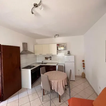 Apartment Ivana Pag Town